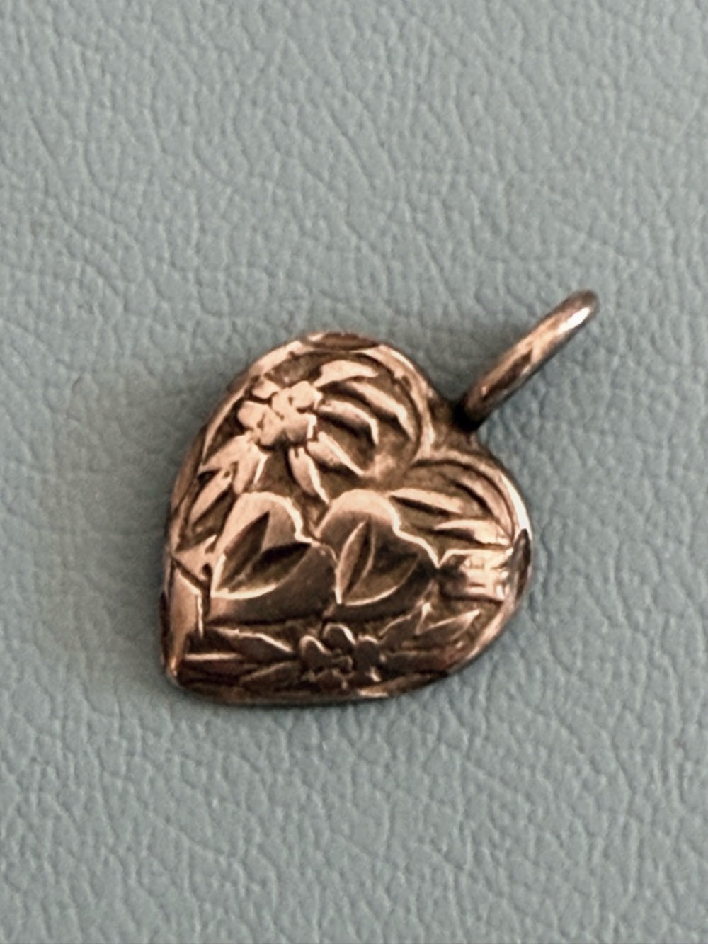 Vintage Floral Heart Pendant Charm - Sterling Silver Marked 925 Llc? View 4